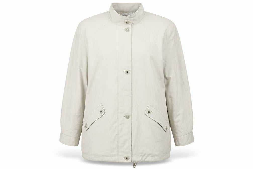 Front view of St Michael women’s beige jacket, size UK 14, zip - vintage