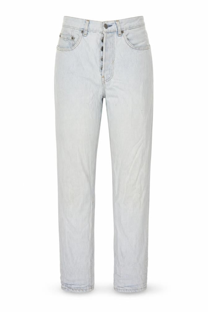 Front view of Levi's women’s blue cotton mom jeans, size UK 28, in, 32-inch leg regular button