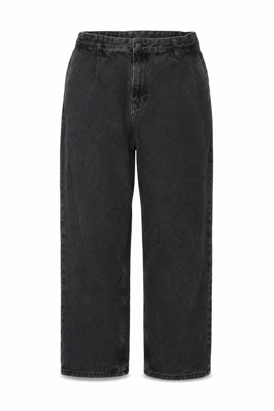Front view of Bershka women’s black cotton mom jeans, size UK 30, in, 28-inch leg regular zip