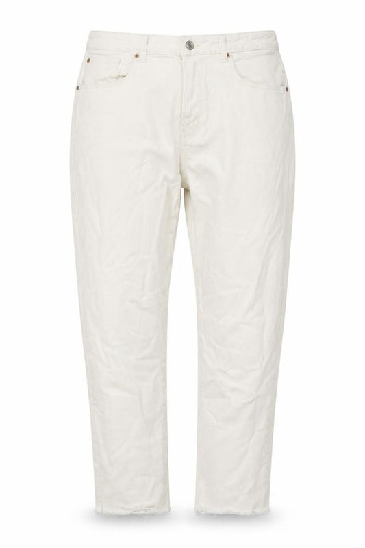 Front view of Denim & Co. women’s white cotton cropped jeans, size UK 14, 27-inch leg regular zip