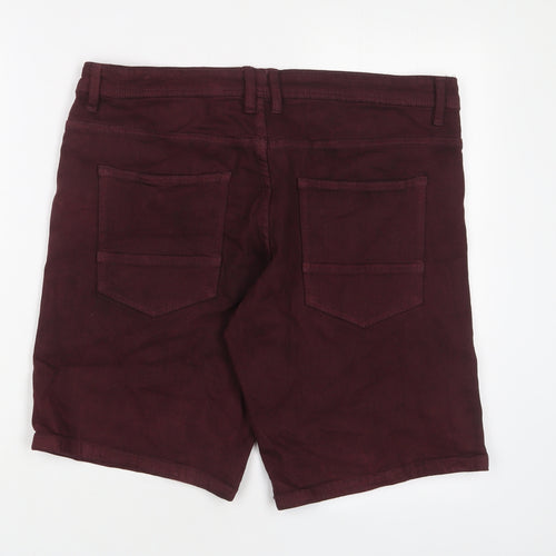 Pierre Cardin Mens Red Cotton Bermuda Shorts Size 36 in L9 in Regular Zip