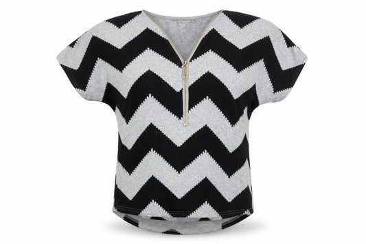 Front view of Quiz women’s grey v-neck geometric polyester jumper, size UK 10, - zip detail