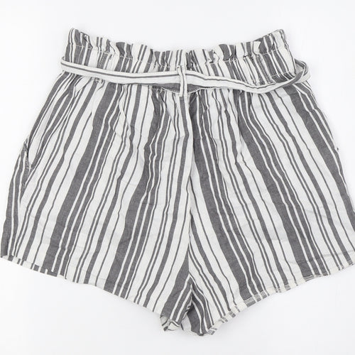 Divided by H&M Womens White Striped Cotton Basic Shorts Size 8 Regular