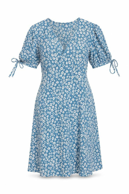 Front view of New Look women’s blue geometric polyester a-line, size UK 14, v-neck pullover