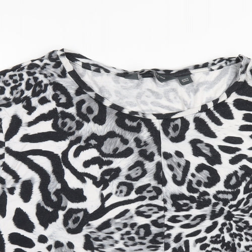 Dorothy Perkins Womens Grey Animal Print Viscose Basic T-Shirt Size 18 Round Neck