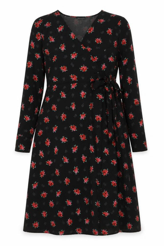 Front view of New Look women’s multicoloured floral polyester a-line, size UK 18, v-neck - wrap top
