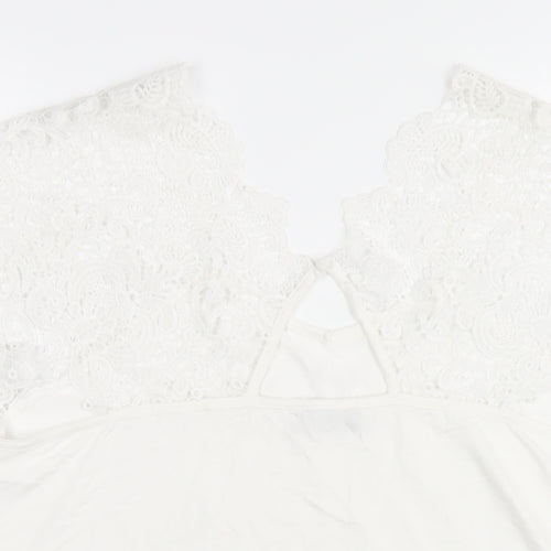 Klass Womens White Viscose Basic T-Shirt Size XL Round Neck