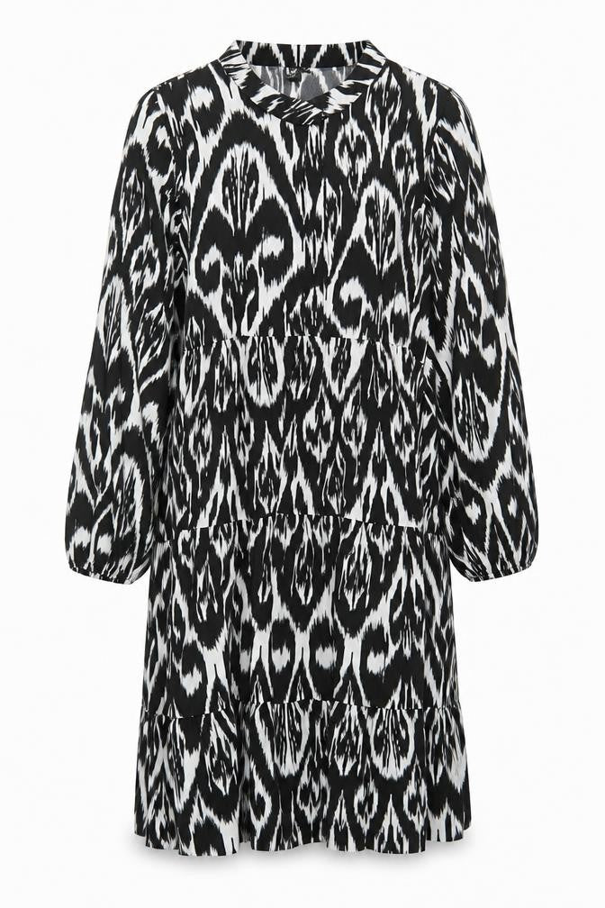 Front view of Izabel London women’s black geometric polyester a-line, size UK 16, v-neck pullover