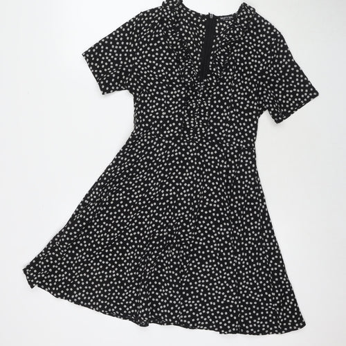 Nasty Gal Womens Black Floral Polyester Fit & Flare Size 8 V-Neck Zip