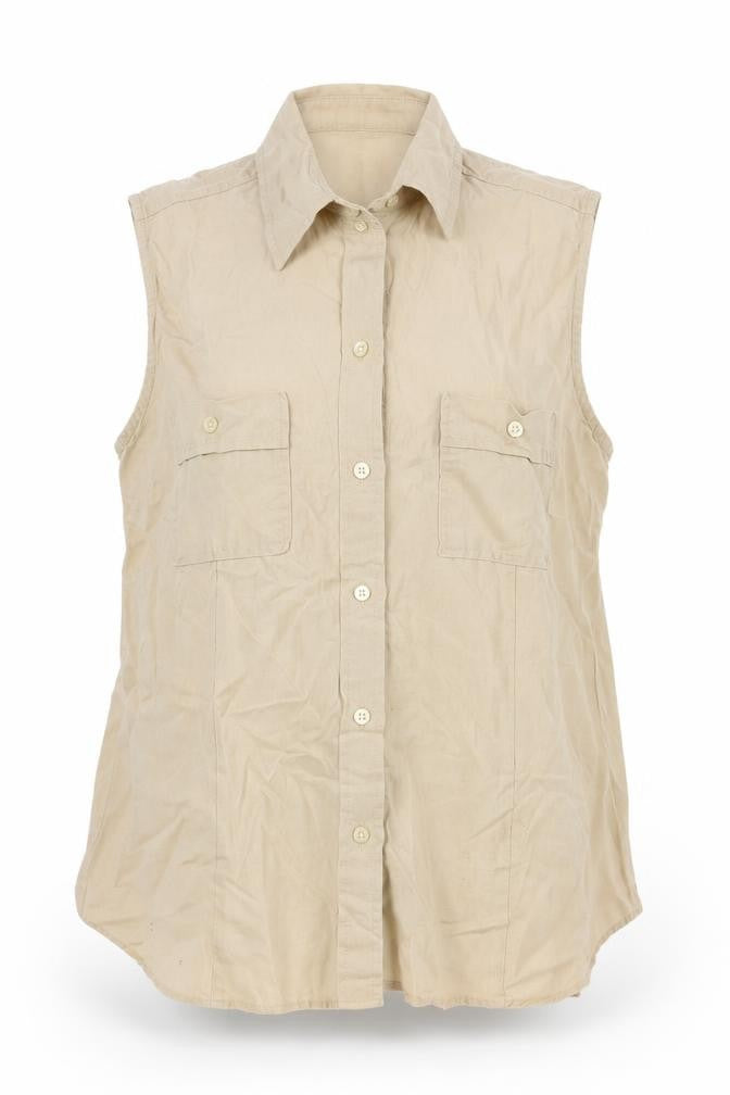 Front view of Gap women’s beige linen basic button-up, size L, collared