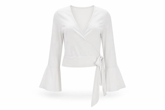 Front view of New Look women’s white polyester basic blouse, size UK 14, v-neck