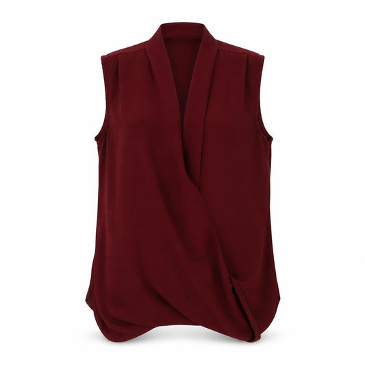 Front view of New Look women’s red polyester basic t-shirt, size UK 8, v-neck