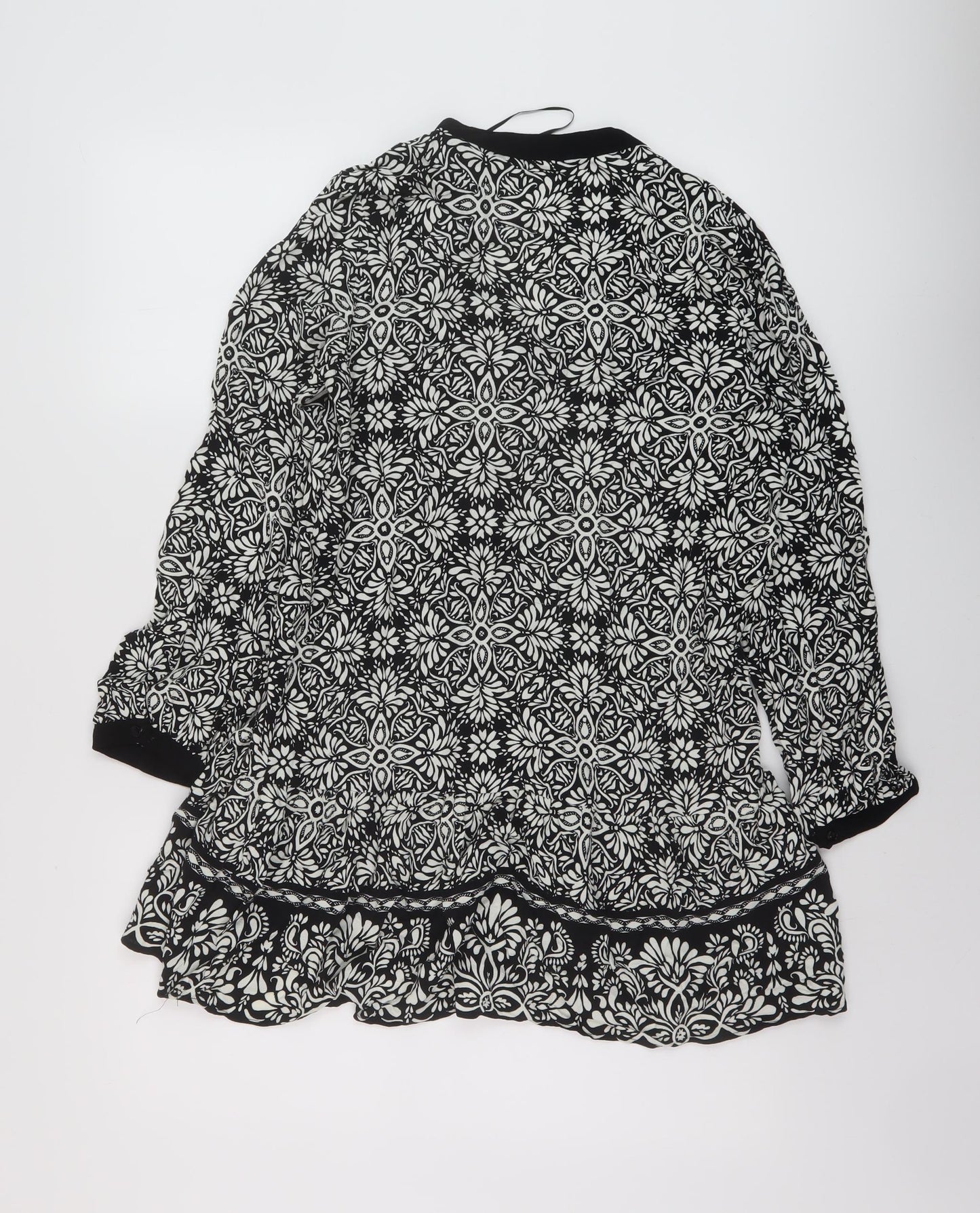 Zara Womens Black Geometric Viscose Basic Blouse Size M V-Neck