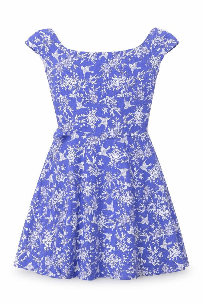 Front view of New Look women’s blue geometric polyester a-line, size UK 10, round neck pullover