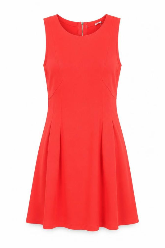 Front view of Pimkie women’s red polyester a-line, size S, crew neck zip