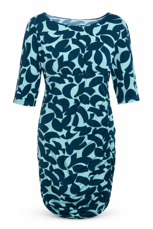 Front view of Kim&Co women’s blue geometric polyester a-line one size round neck pullover