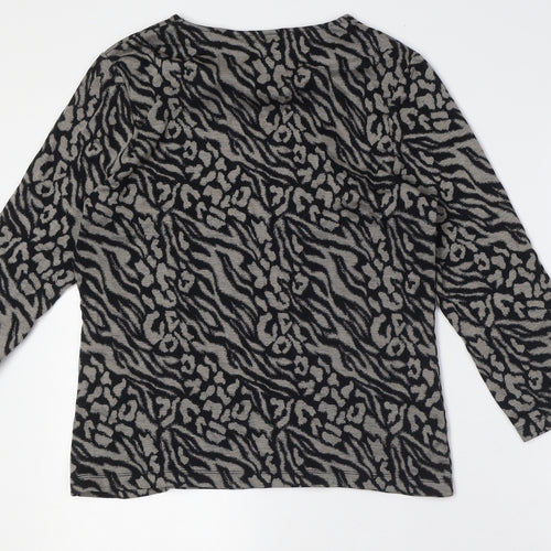 Country Casuals Womens Black Animal Print Viscose Basic Button-Up Size M Round Neck