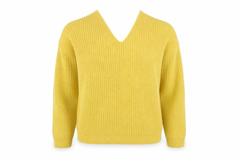 Front view of New Look women’s yellow v-neck acrylic jumper, size M, - back detail