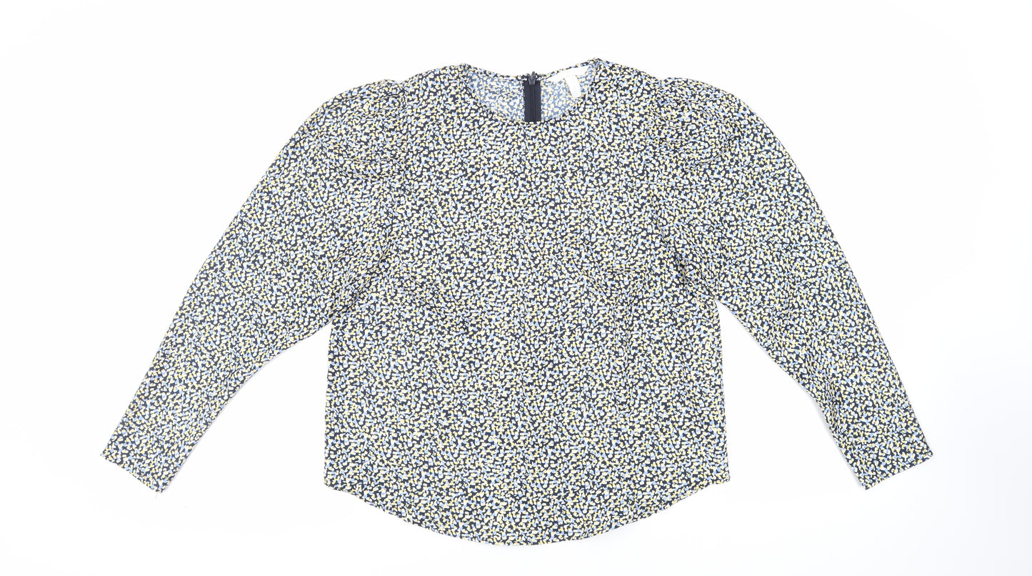 H&M Womens Blue Animal Print Polyester Basic Blouse Size M Round Neck