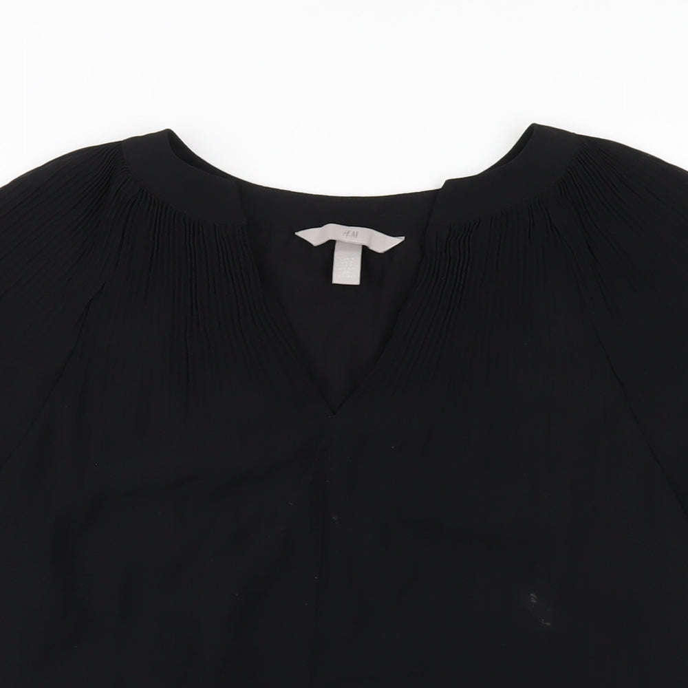 H&M Womens Black Polyester Basic T-Shirt Size S V-Neck