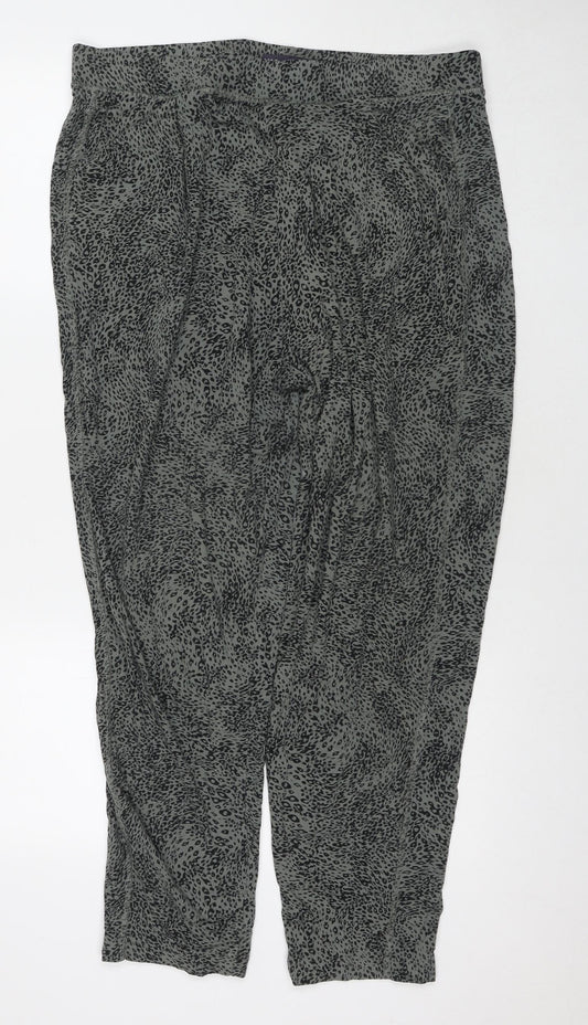 Marks and Spencer Womens Green Animal Print Viscose Harem Trousers Size 18 L28 in Regular