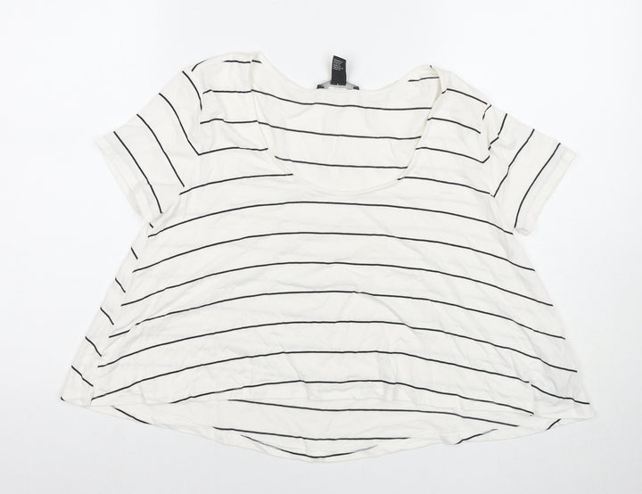 FOREVER 21 Womens White Striped Viscose Basic T-Shirt Size M Round Neck