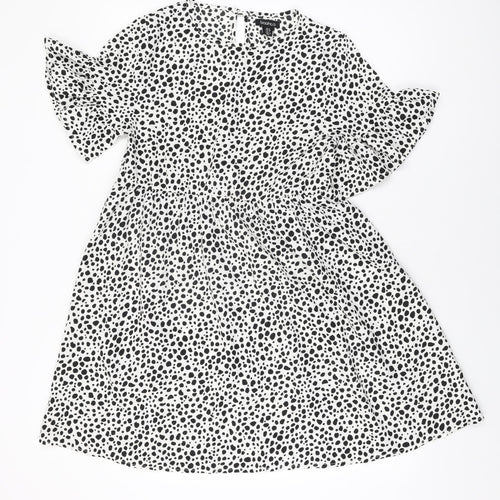 Boohoo Womens White Geometric Polyester Shift Size 10 Round Neck Button