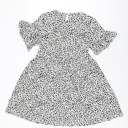 Boohoo Womens White Geometric Polyester Shift Size 10 Round Neck Button