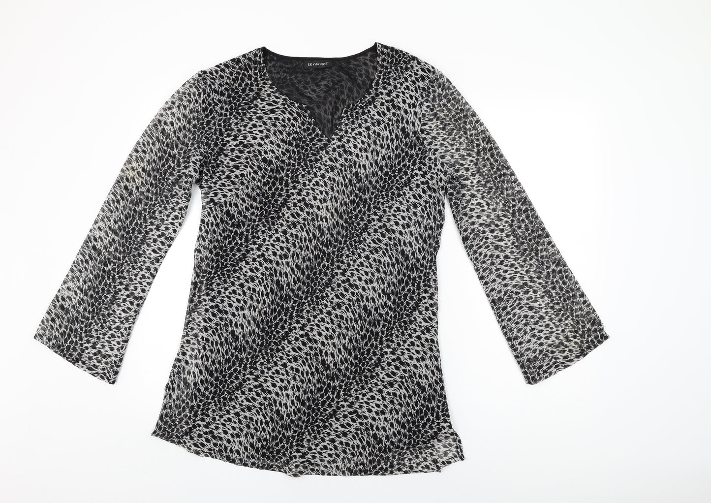 Sky Designs Womens White Geometric Polyester Basic Blouse Size M V-Neck