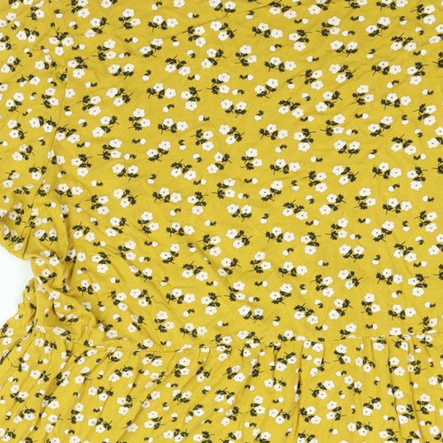 Boohoo Womens Yellow Floral Viscose A-Line Size 22 Round Neck Pullover - Smocked