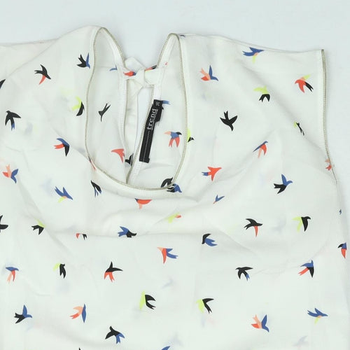 Trend Womens White Geometric Polyester Basic Blouse Size 8 Round Neck