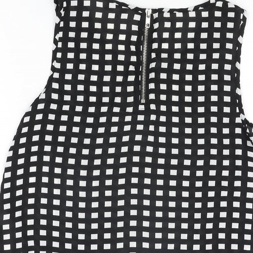 New Look Womens Black Geometric Polyester Basic T-Shirt Size 8 Round Neck
