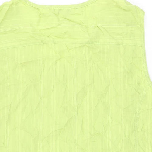 KjBRAND Womens Green Polyester Basic T-Shirt Size 24 Round Neck
