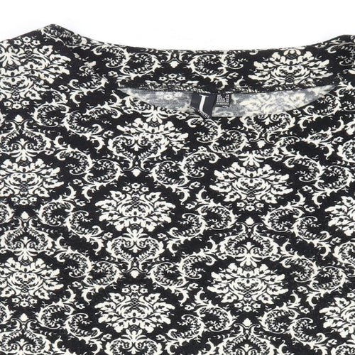 Izabel London Womens Black Paisley Acrylic Mini Size 16 Round Neck Pullover