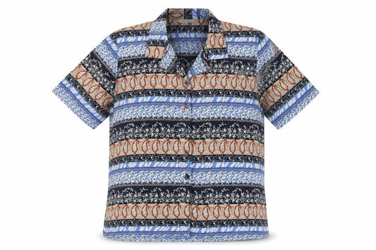 Front view of Design Essentials women’s blue paisley polyester basic button-up, size UK 14, collared