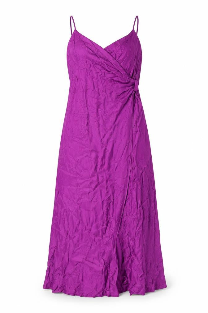 Front view of Zara women’s purple polyester a-line, size XL, v-neck zip