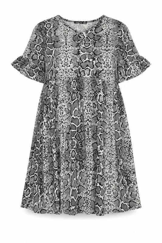 Front view of Boohoo women’s grey animal print viscose a-line, size UK 16, round neck pullover