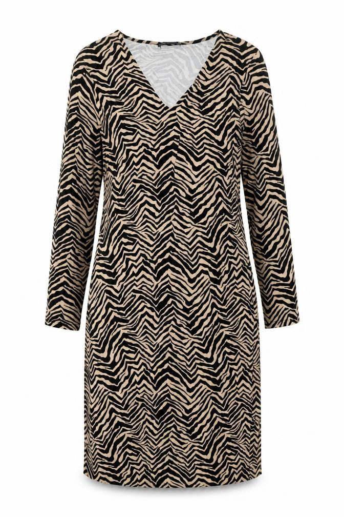 Front view of Marks & Spencer women’s black geometric viscose shift, size UK 16, v-neck pullover - belted