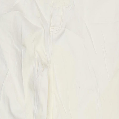 Marks and Spencer Womens Ivory Cotton Blend Flared Jeans Size 18 L28 in Regular Zip