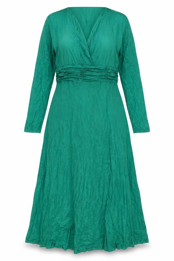 Front view of Look For The Stars women’s green polyester a-line, size UK 18, v-neck