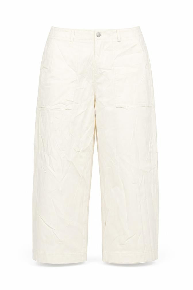 Front view of Marks & Spencer women’s ivory cotton wide-leg jeans, size UK 18, 26-inch leg regular zip