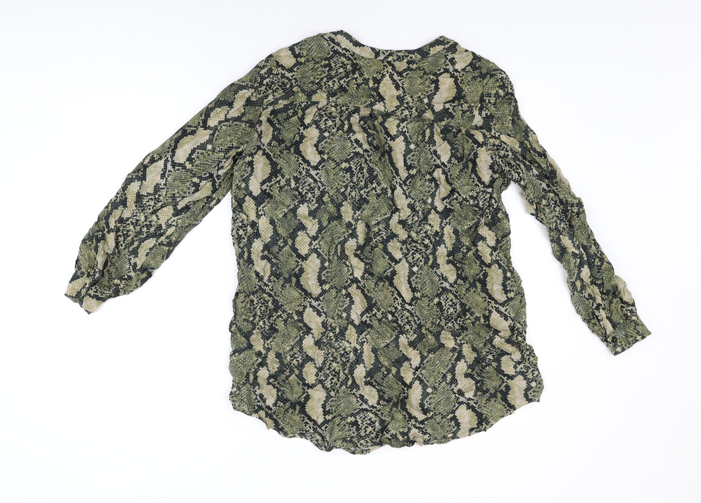 H&M Womens Green Animal Print Viscose Basic T-Shirt Size 6 V-Neck