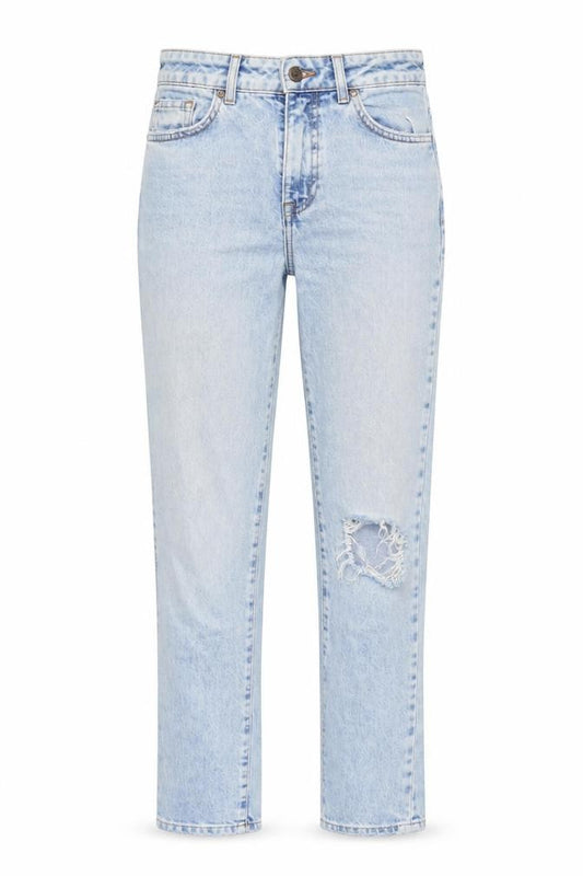 Front view of New Look women’s blue cotton mom jeans, size UK 8, 29-inch leg regular zip
