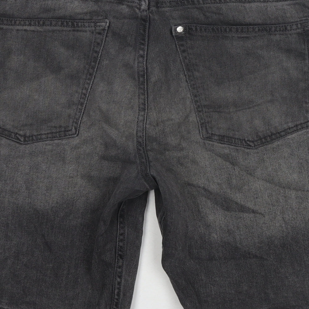 H&M Mens Black Cotton Bermuda Shorts Size 32 in L9 in Regular Zip