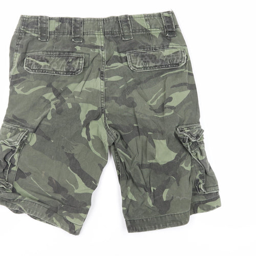 New Look Mens Green Camouflage Cotton Cargo Shorts Size 30 in L11 in Regular Zip