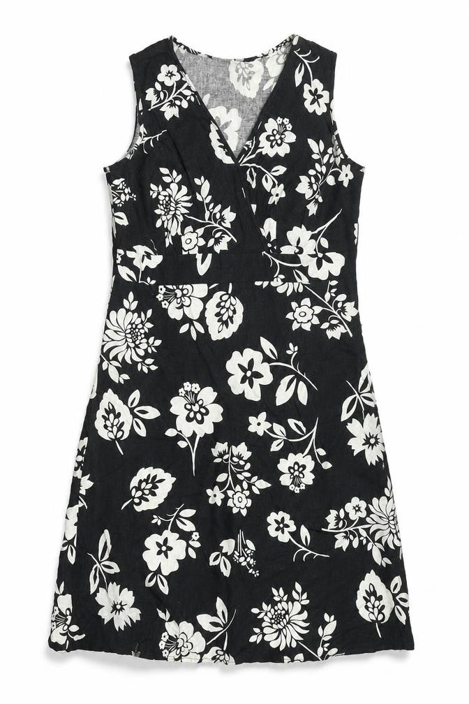 Front view of Mia Moda women’s black floral linen shift, size UK 14, v-neck zip