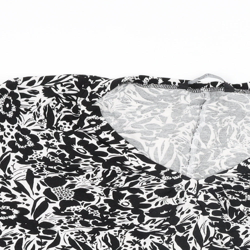BM Collection Womens White Floral Viscose Basic T-Shirt Size 20 V-Neck