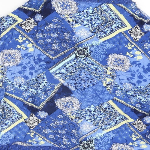 Isle Womens Blue Geometric Viscose Basic T-Shirt Size 16 V-Neck