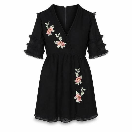 Front view of Topshop women’s black polyester a-line, size UK 10, v-neck zip