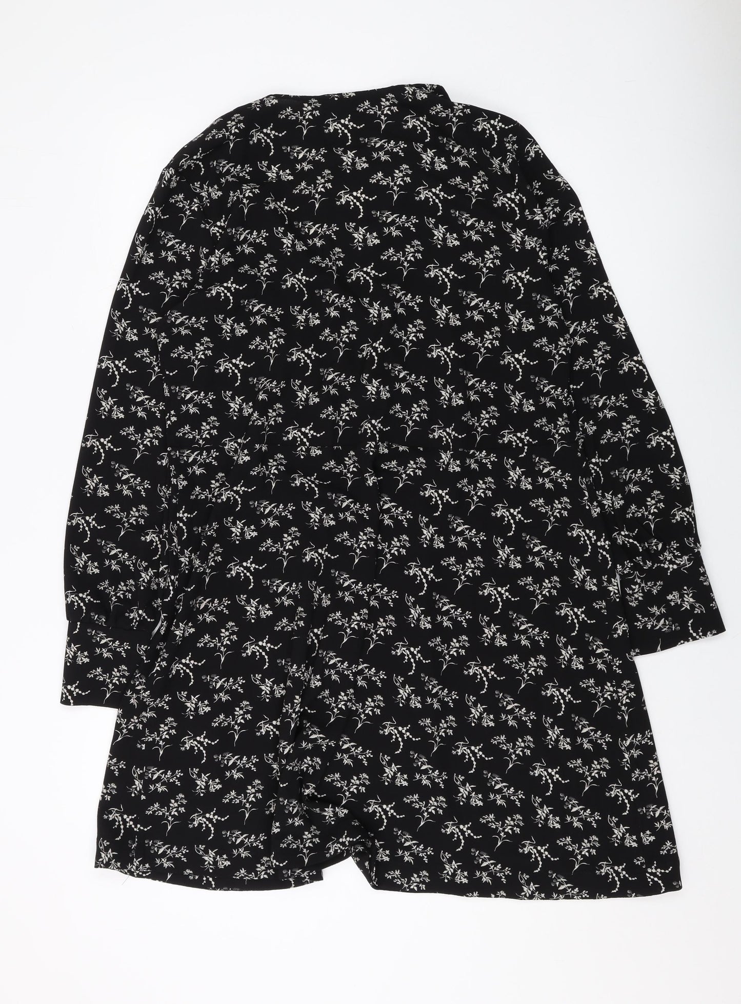 H&M Womens Black Floral Polyester A-Line Size 10 V-Neck Pullover
